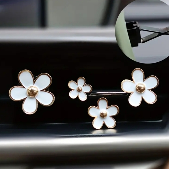 Car Vent Air Fresheners 4 pack - Picture 5 of 10